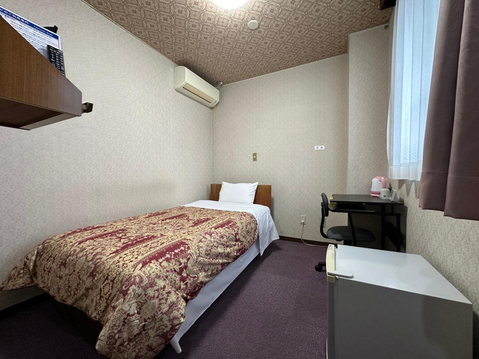 Business Hotel Ishimura Mibu Exterior photo
